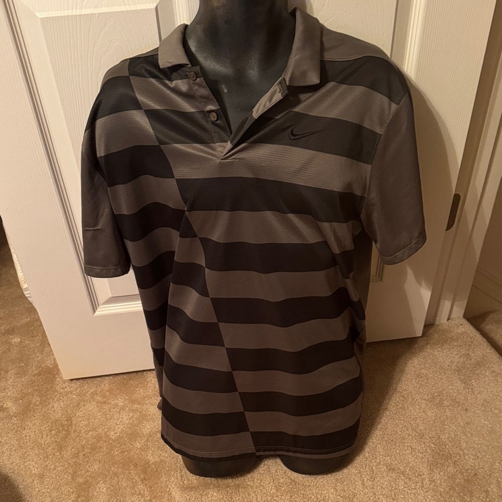 Nike Men’s Green/Gray and Black Horizontal Stripe Polo